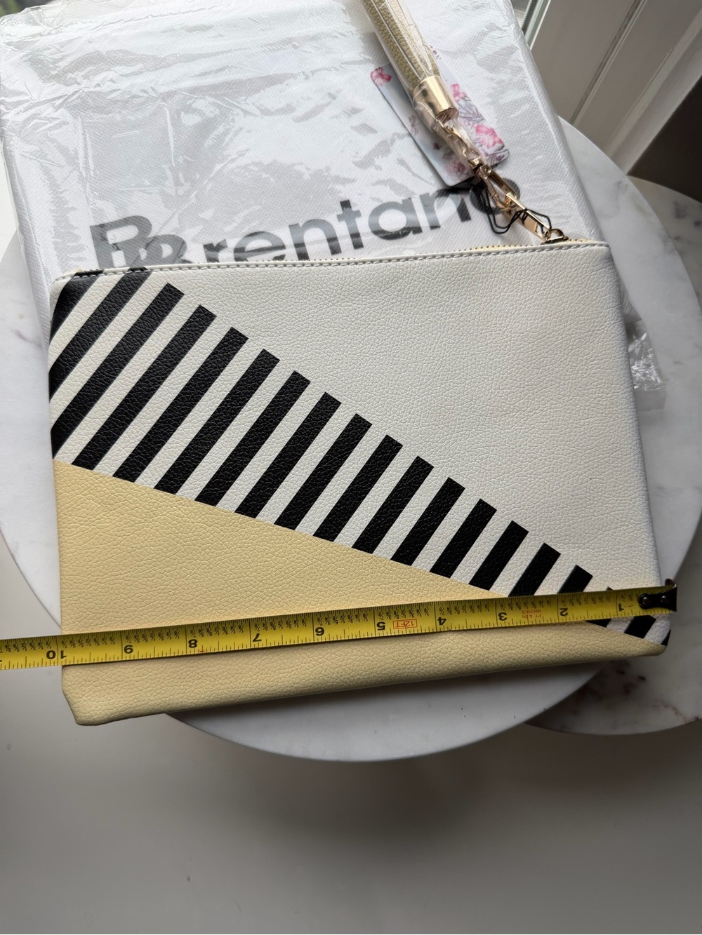 Brentano Diagonal Stripe clutch - White, Black & Pale Yellow - Picture 3 of 4